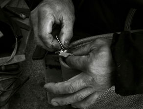 开云电子-教练图赫尔面临巨大压力，图赫尔执教生涯首次拿到欧冠冠军